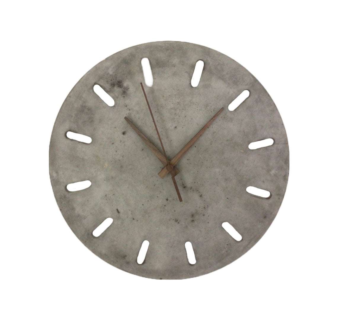Clock Gradus Large wall clock with graduations. – Gnome Studios
